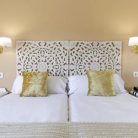 Hotel Mar Hotels Paguera & Spa 4*